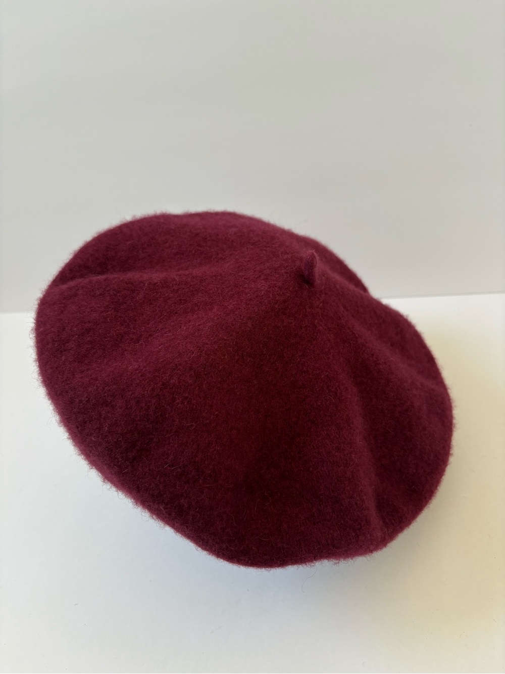 Brixton Beret 100% Wool Dark Red Burgundy Hat M Academia Clueless Teacher Artsy